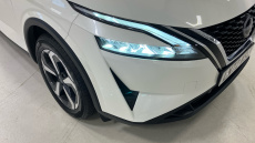 Nissan Qashqai 1.3 DiG-T MH 158 N-Connecta 5dr Xtronic Petrol Hatchback